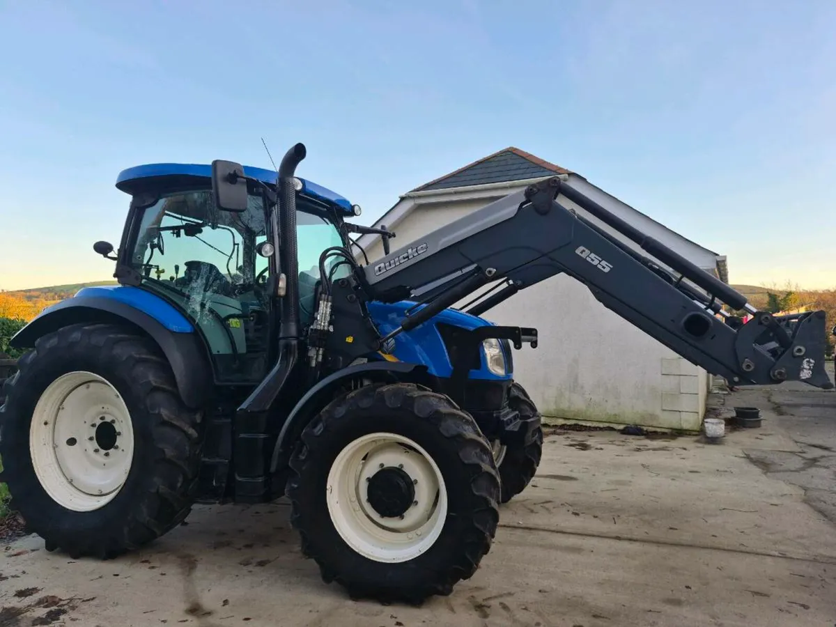 s o l d      New Holland T6.150 quicke Q55 2016 - Image 2