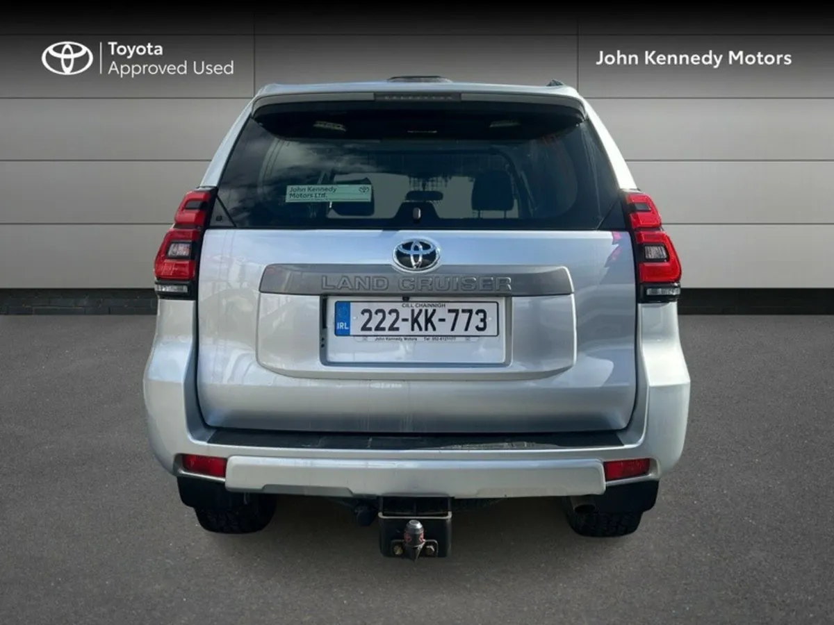 Toyota Land Cruiser LWB COMM - Image 4