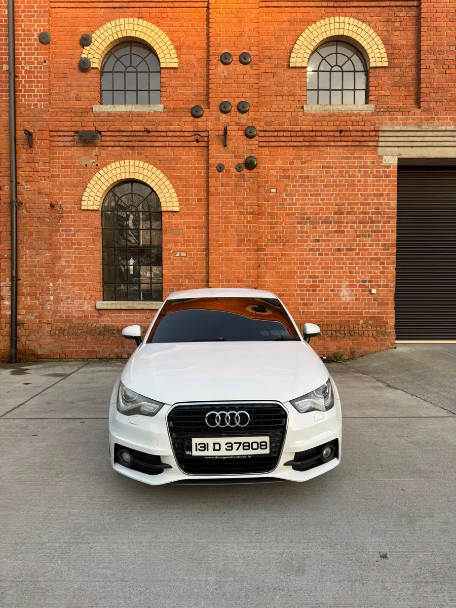 Audi A1 S-line 2013 - Image 1