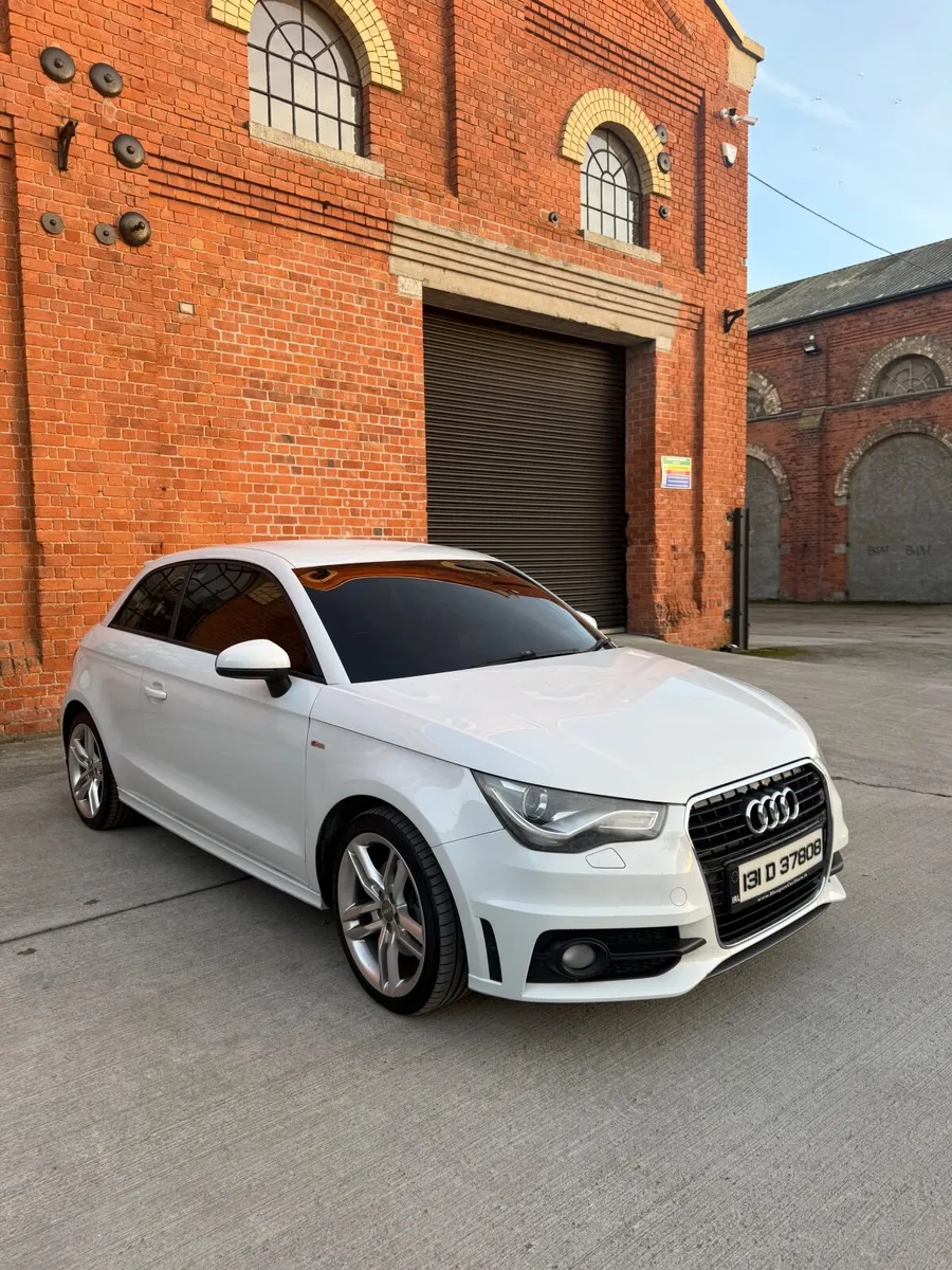 Audi A1 S-line 2013 - Image 2