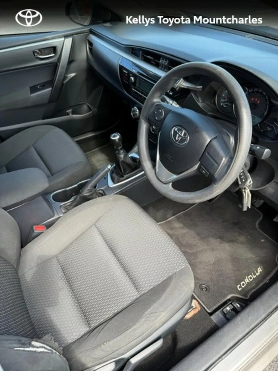 Toyota Corolla COROLLA 1.4D TERRA - Image 3