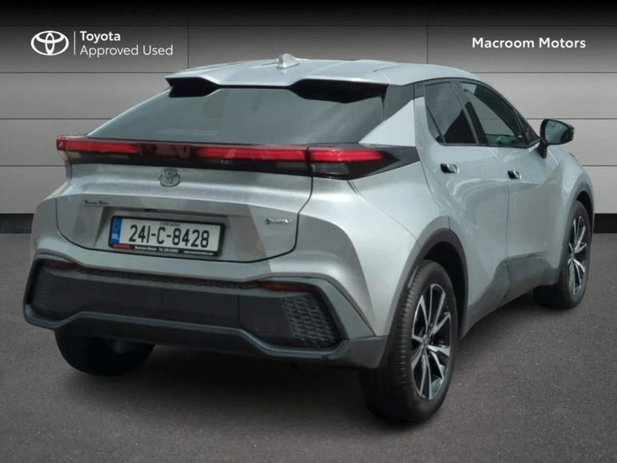 Toyota C-HR BLACK FRIDAY SALE!  C-HR HYBRID SPORT - Image 2