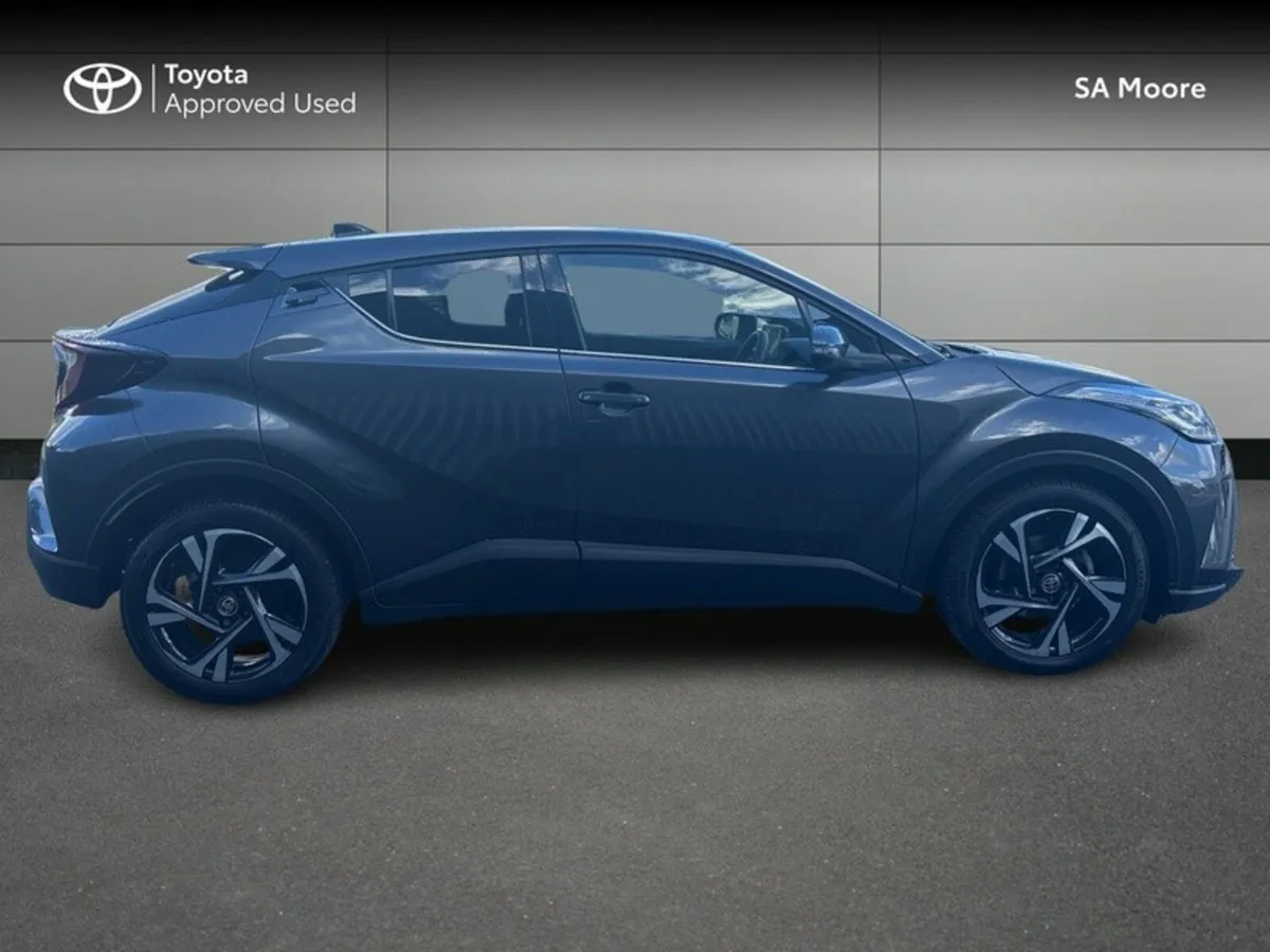 Toyota C-HR HYBRID SPORT - Image 3
