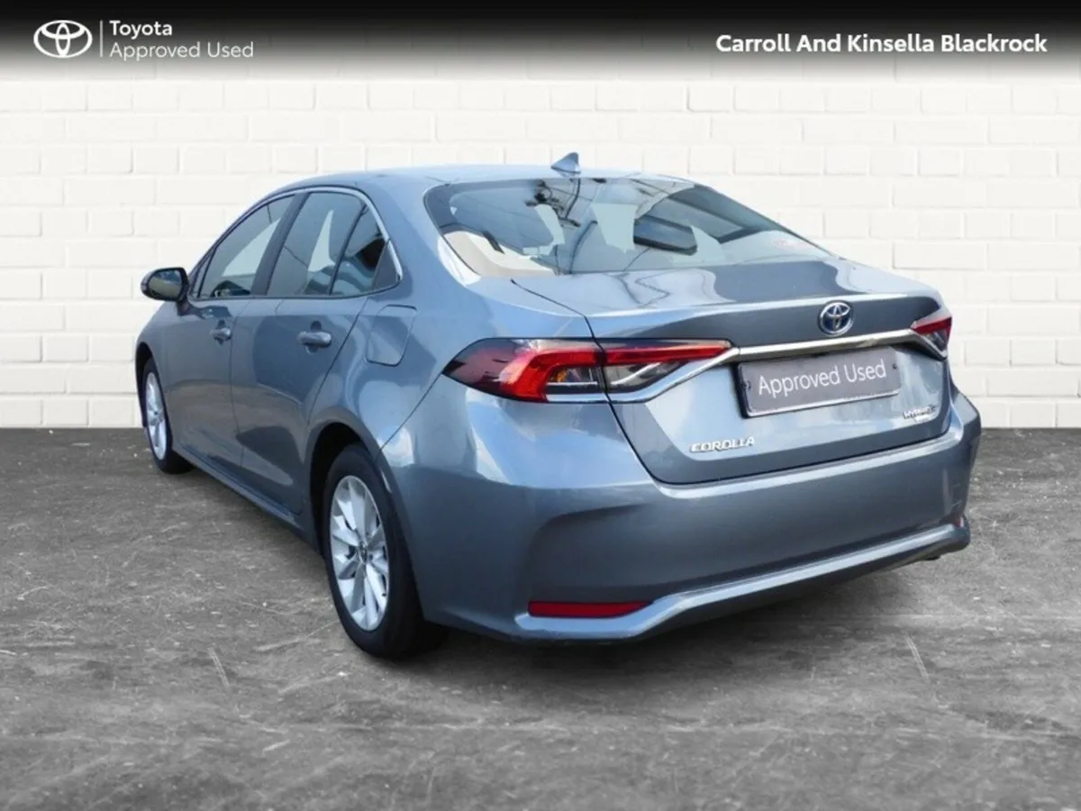 Toyota Corolla Hybrid Luna Saloon - Image 2