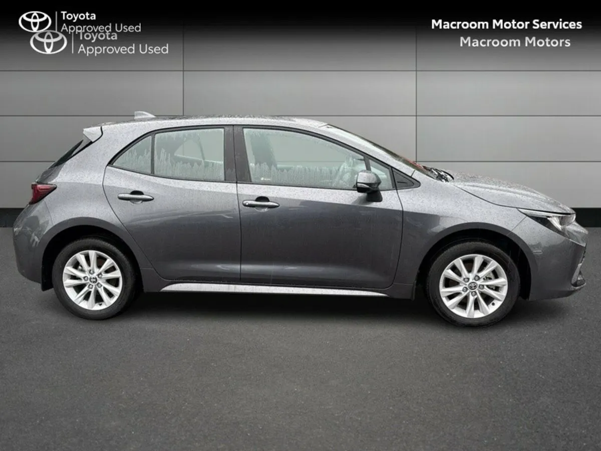 Toyota Corolla END OF YEAR CLEARANCE SALE!!! COROL - Image 3
