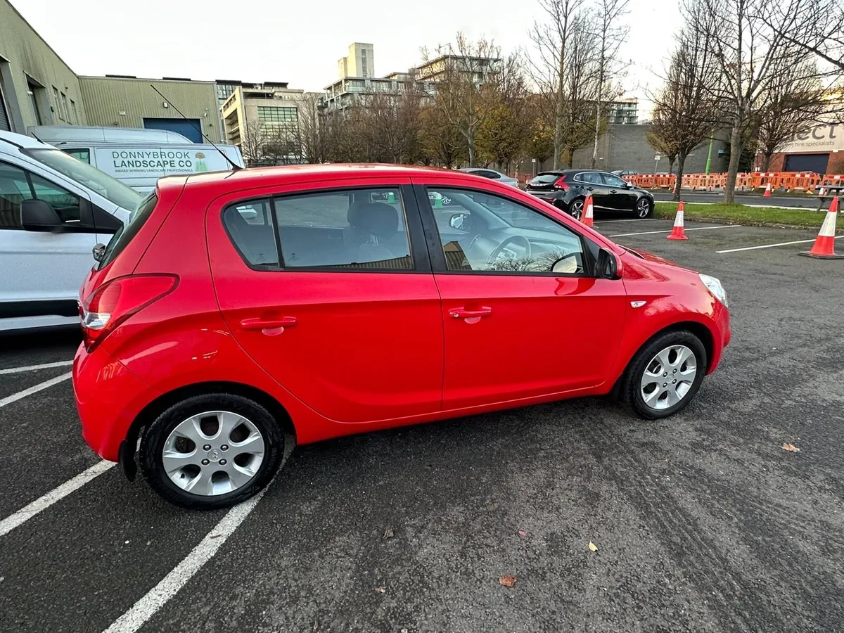 2010 Hyundai i20 Low Mileage - Image 3