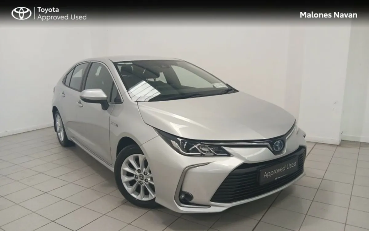 Toyota Corolla COROLLA HYBRID LUNA SAL - Image 1