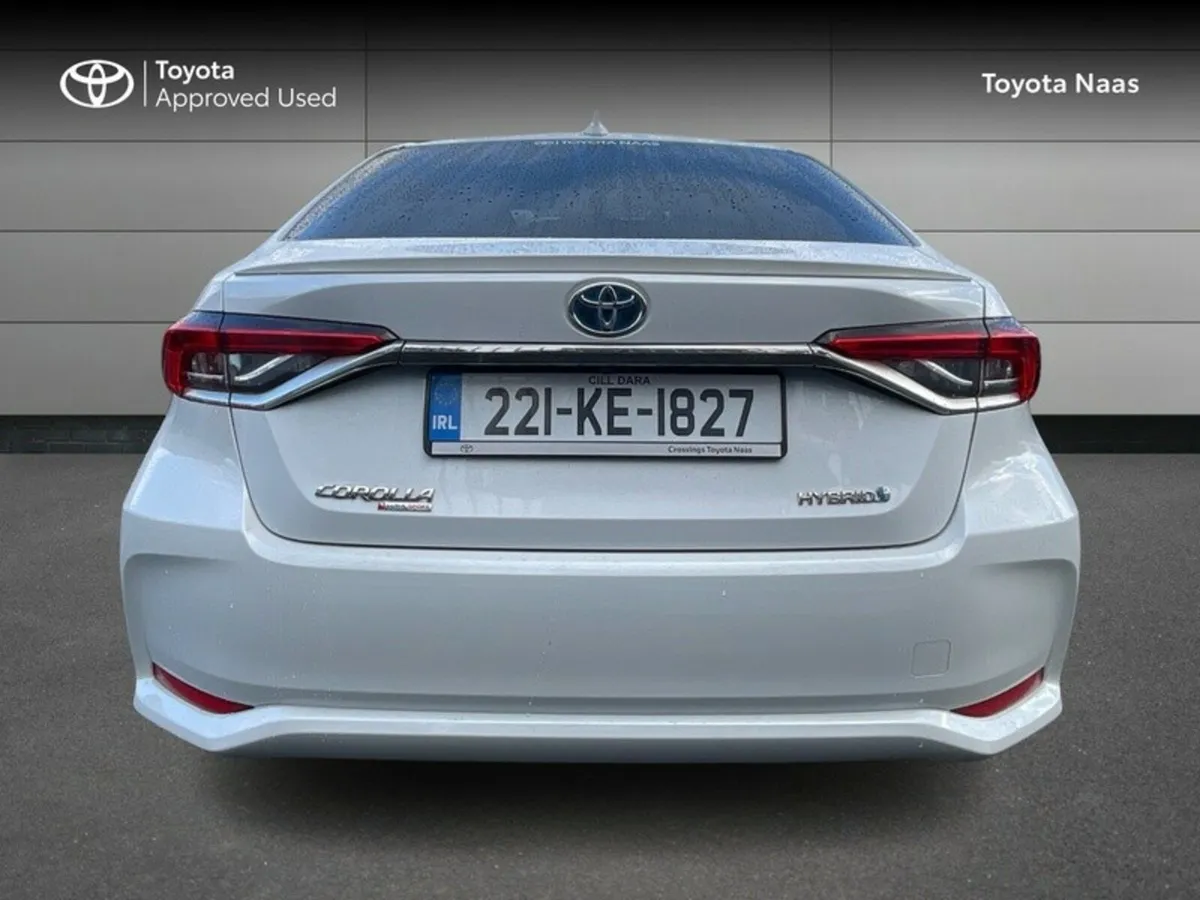Toyota Corolla COROLLA HYBRID LUNA SPORT - Image 4