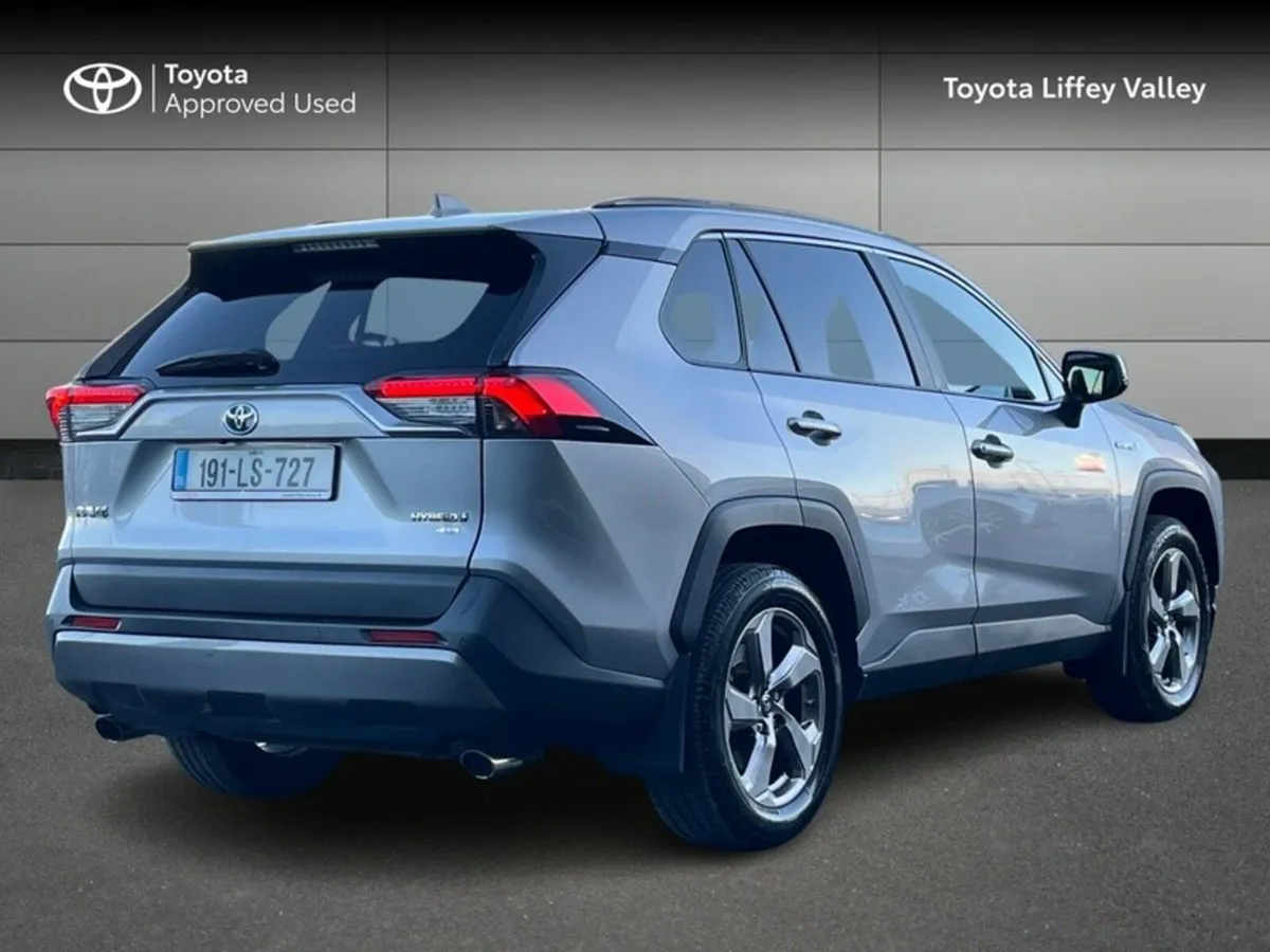 Toyota RAV4 RAV4 HYBRID SOL 2WD - Image 2