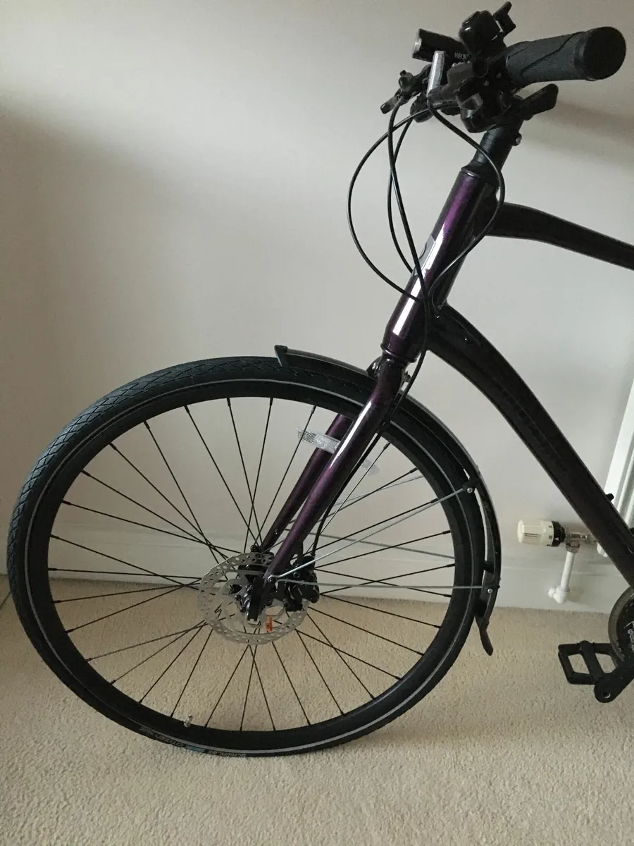 Ridgeback Vanteo - 21" Hybrid Bicycle (Never Used) - Image 4