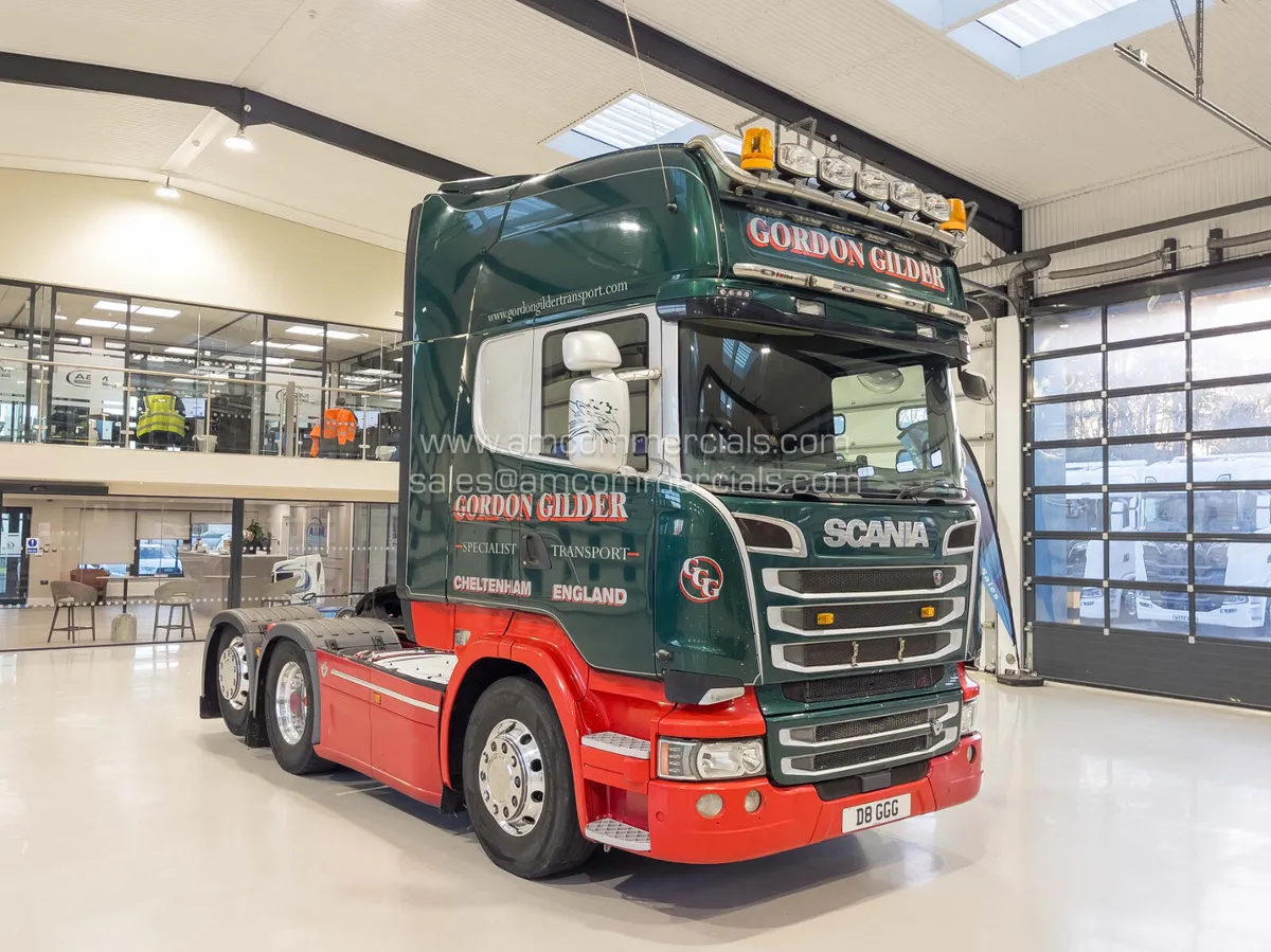 2016 SCANIA R580 V8 HIGH CAB - Image 1