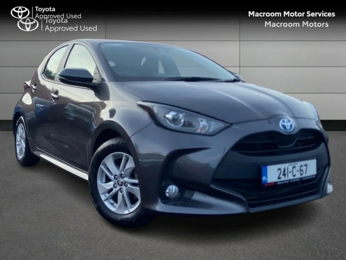 Toyota Yaris END OF YEAR CLEARANCE SALE!!!1.5 HYBR - Image 1