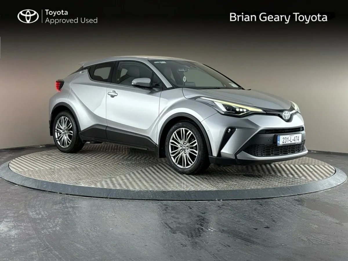 Toyota C-HR HYBRID SOL - Image 1