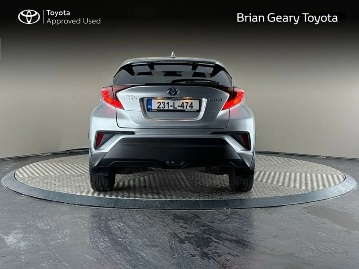 Toyota C-HR HYBRID SOL - Image 4