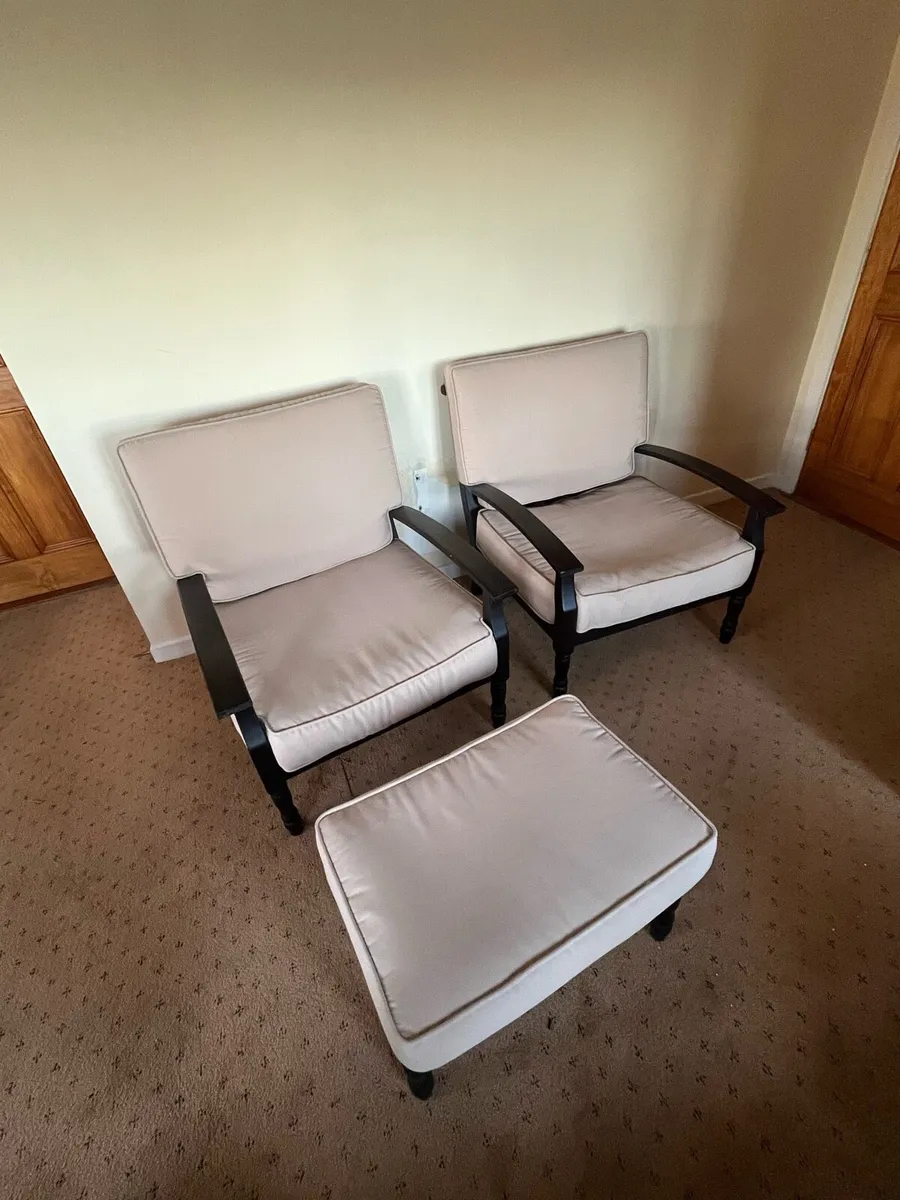 Outdoor chair set - Image 3