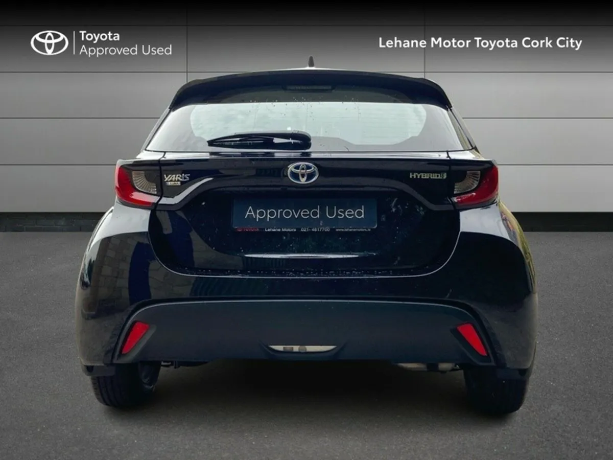 Toyota Yaris YARIS HYBRID LUNA 4DR - Image 4