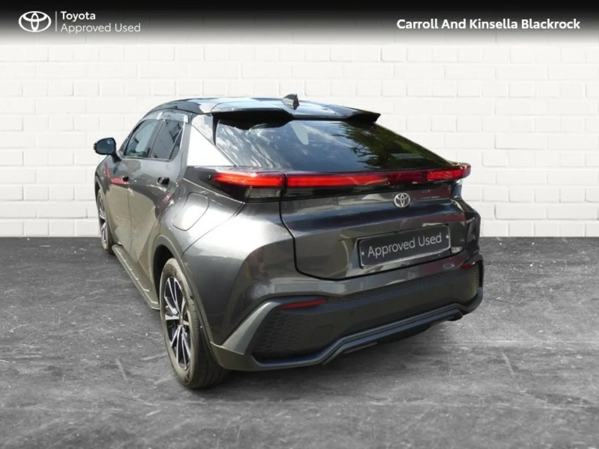 Toyota C-HR Phev Sport+ - Image 2