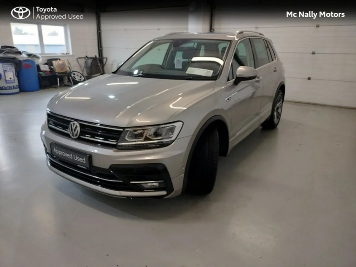 Volkswagen Tiguan R-LINE 2.0 TDI MANUAL 6SPEED FWD - Image 3