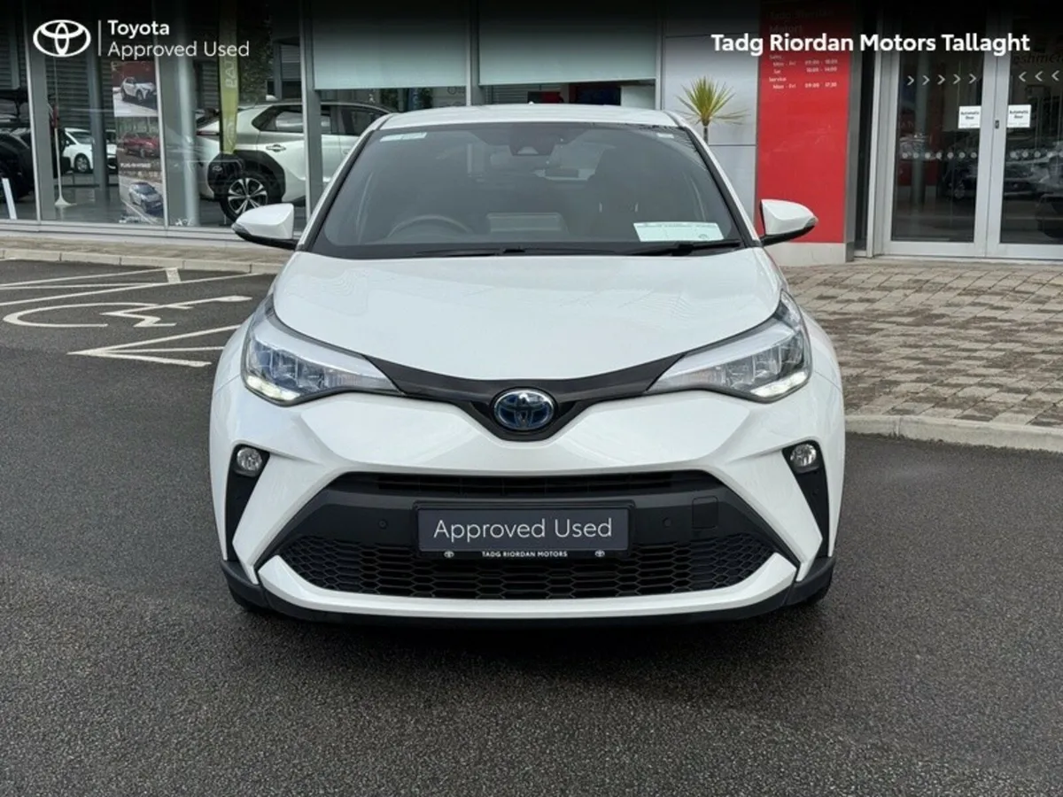 Toyota C-HR HYBRID SPORT*** 1 OWNER FROM TADG RIOR - Image 3