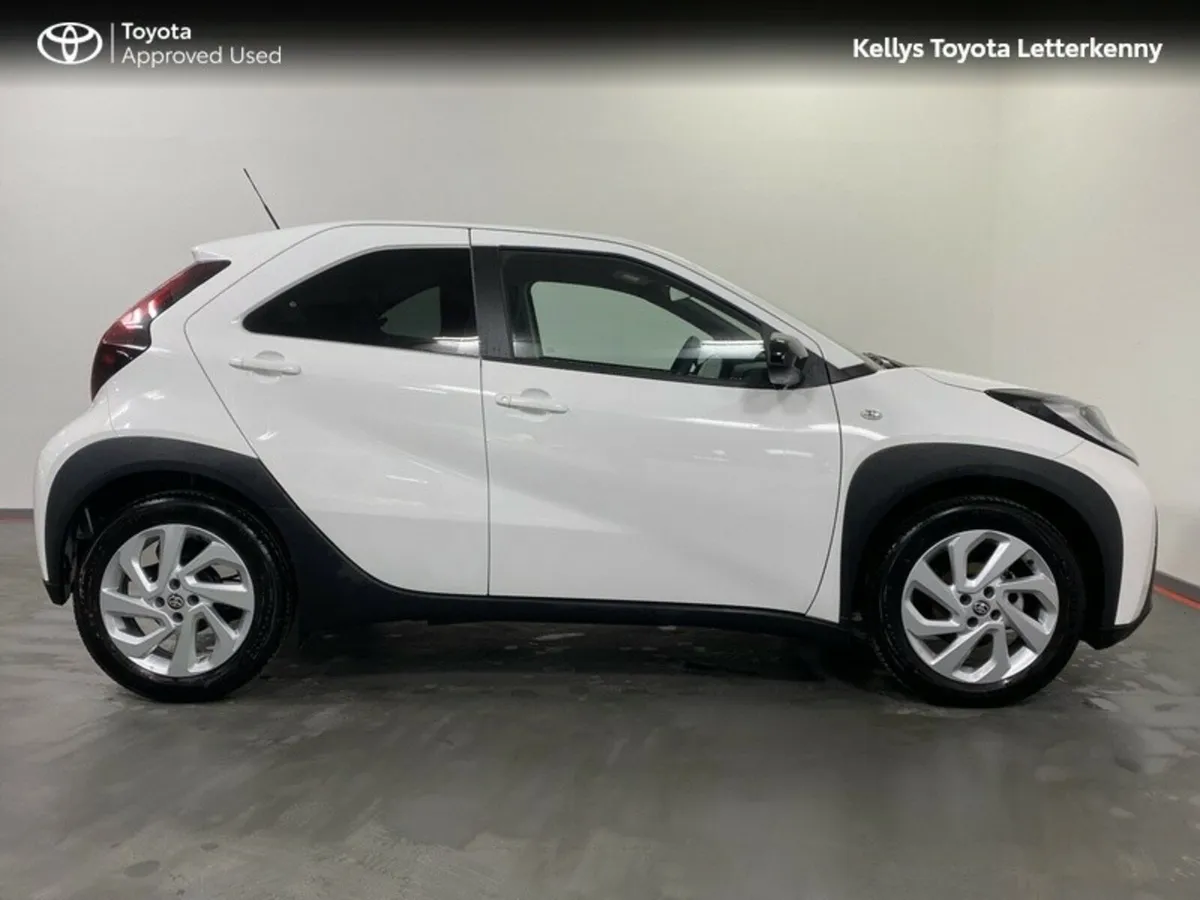 Toyota Aygo X PULSE #121 - Image 3