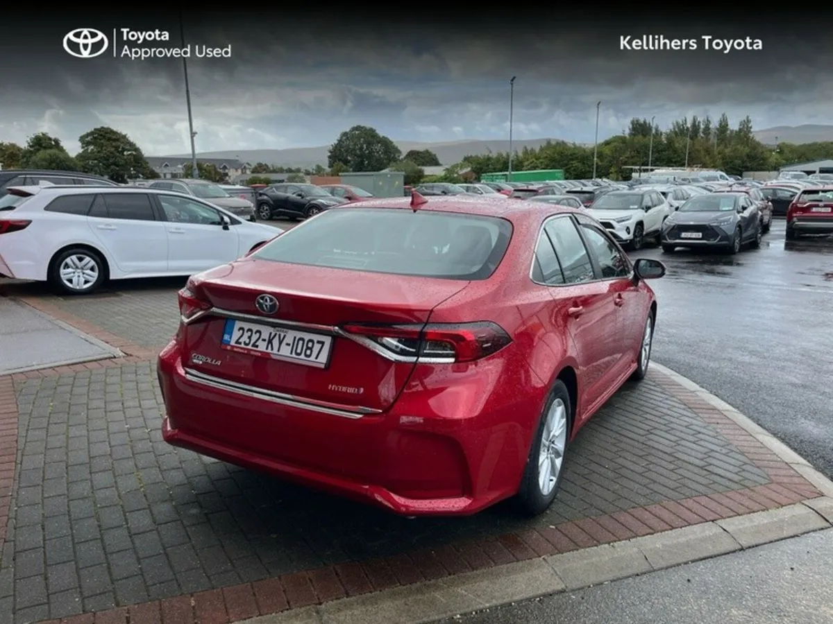 Toyota Corolla COROLLA LUNA SALOON - Image 2