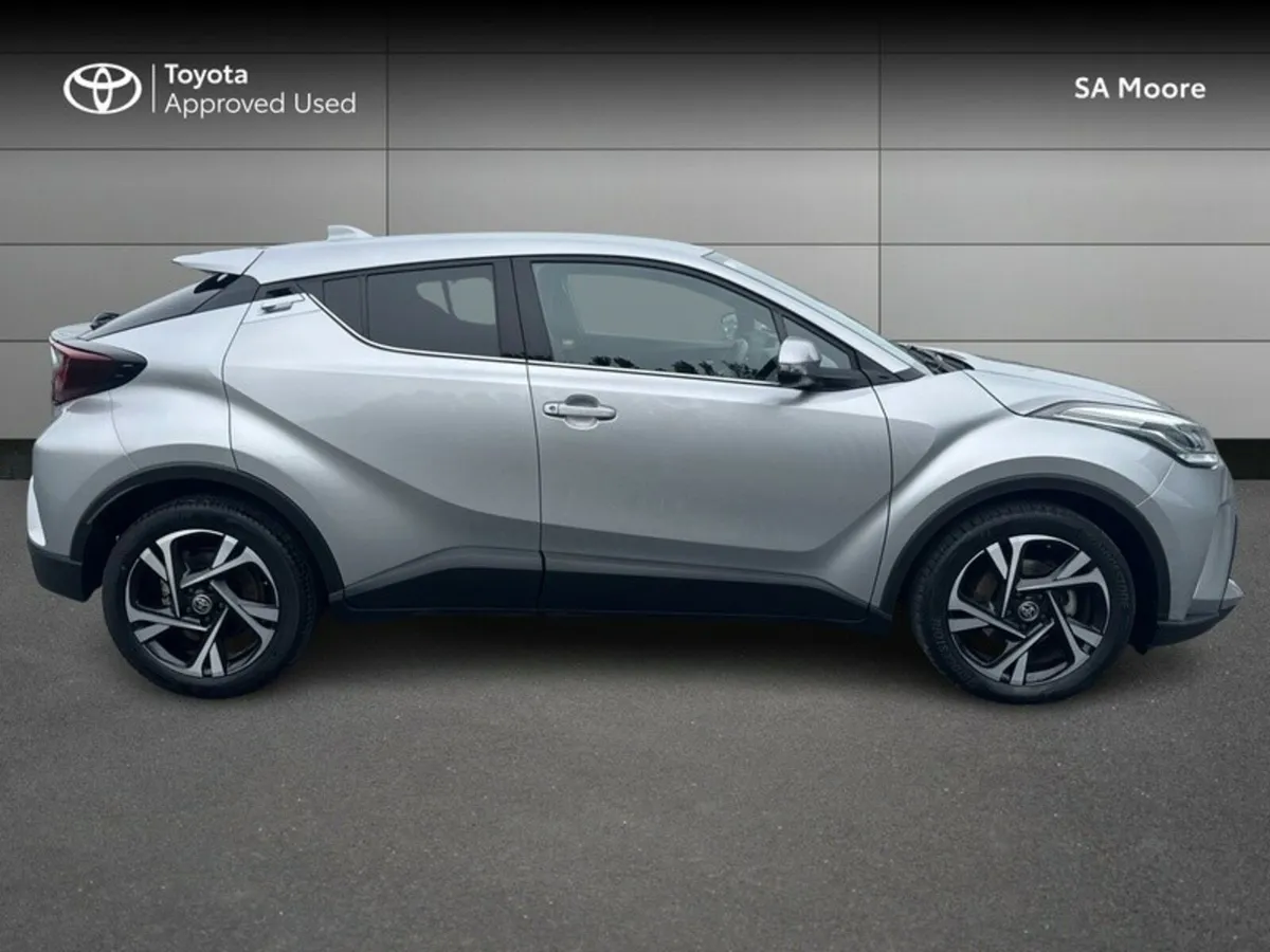 Toyota C-HR HYBRID SPORT - Image 3