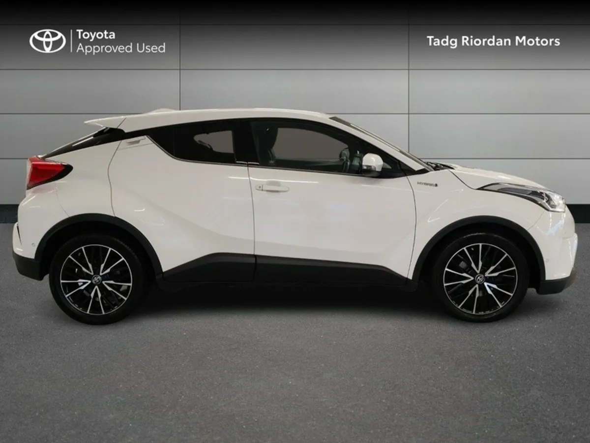 Toyota C-HR 1.8 EXCEL HEV 5DR *PRICE REDUCTION* - Image 3