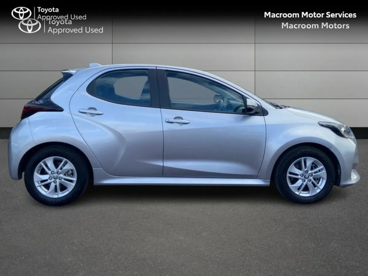 Toyota Yaris END OF YEAR CLEARANCE SALE!!!  YARIS - Image 3