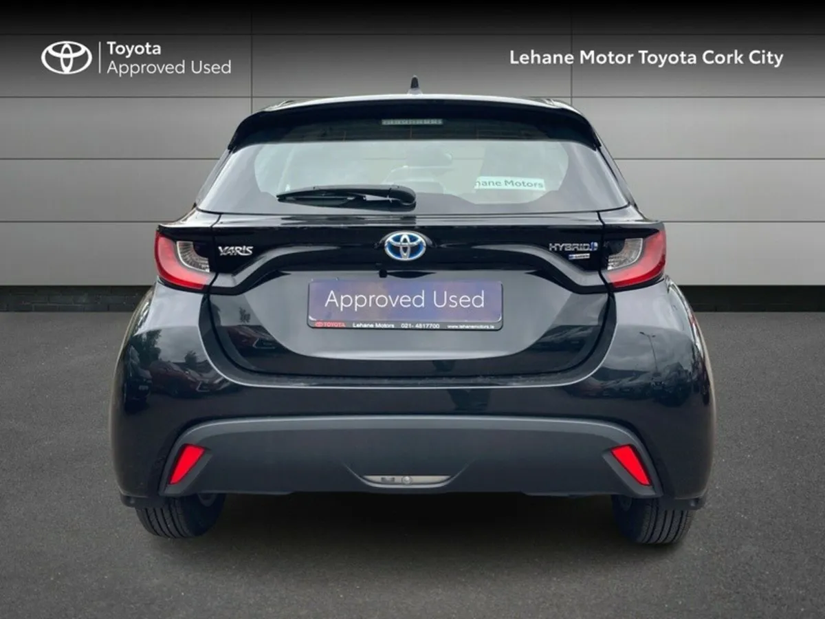 Toyota Yaris HYBRID LUNA 4DR AUTO - Image 4