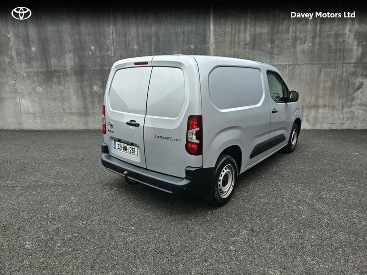 Toyota Proace City PR CITY 1.5D GX SWB 650KG - Image 2