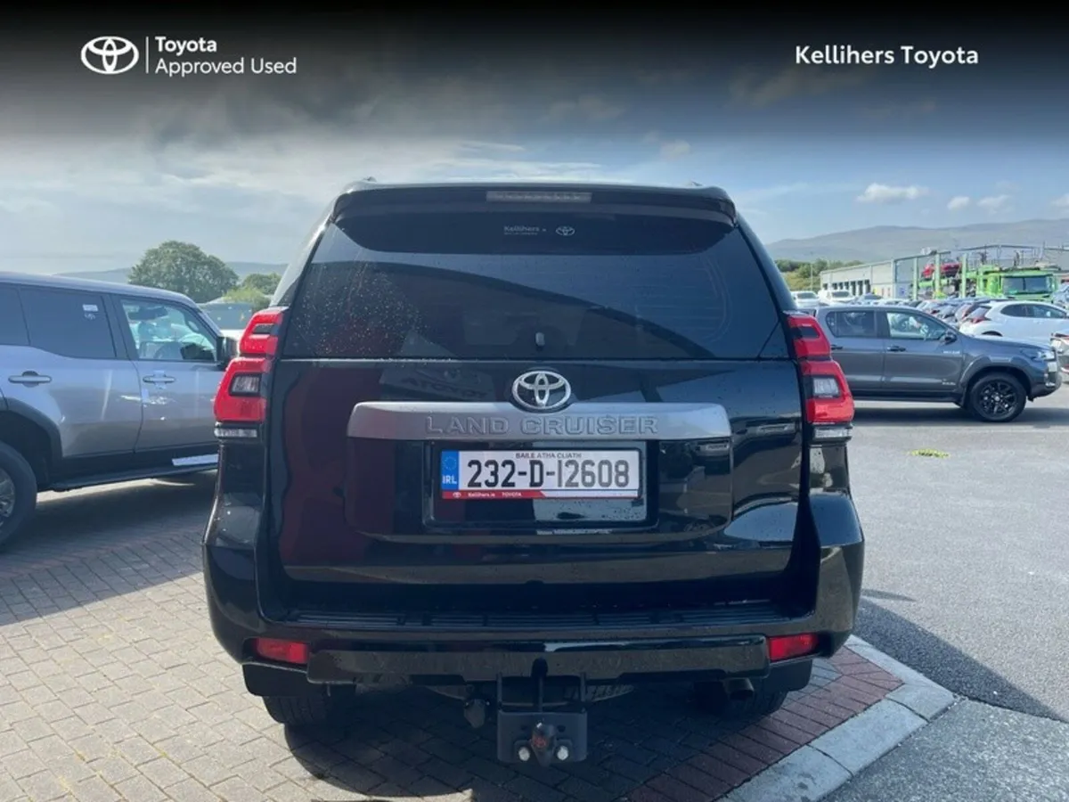 Toyota Land Cruiser LAND CRUISER LWB COMM A/T - Image 4