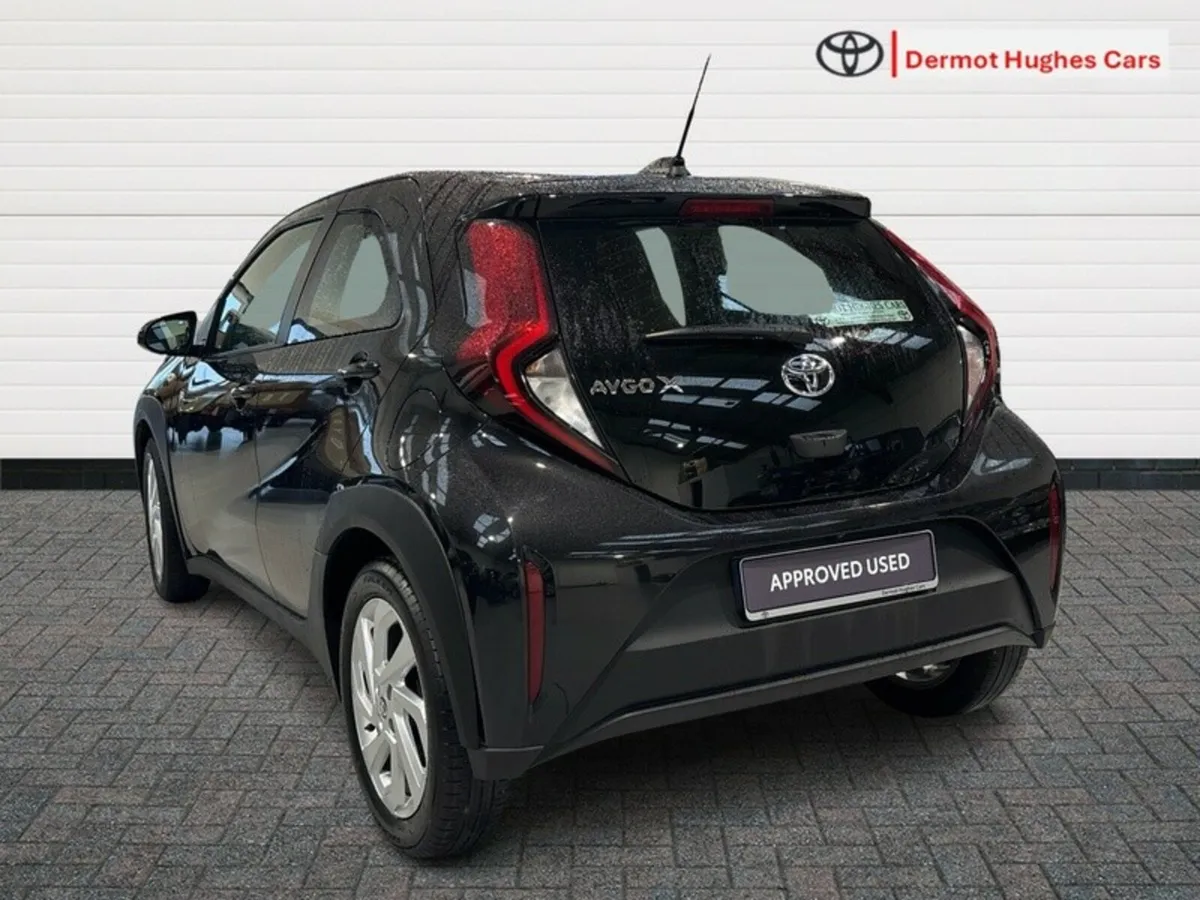 Toyota Aygo X 1.0 PULSE - Image 2