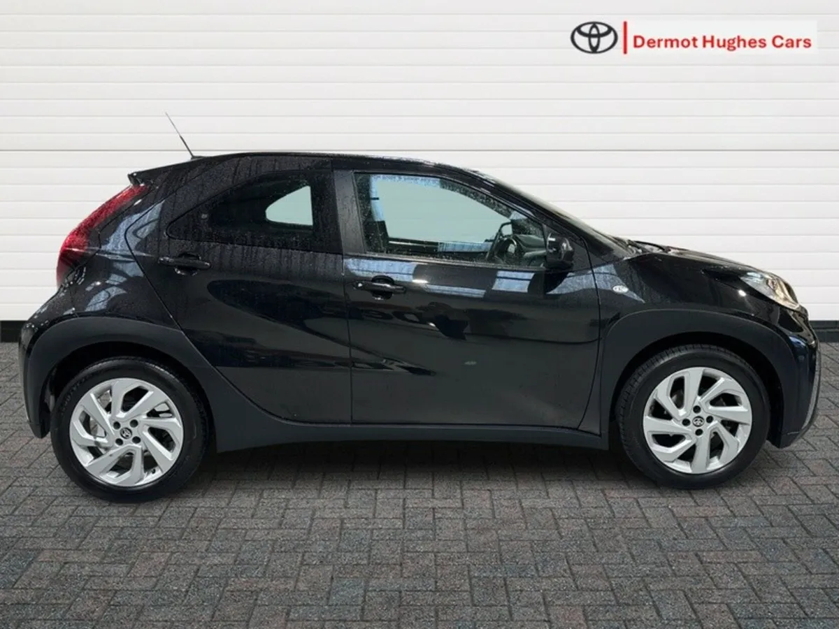 Toyota Aygo X 1.0 PULSE - Image 3