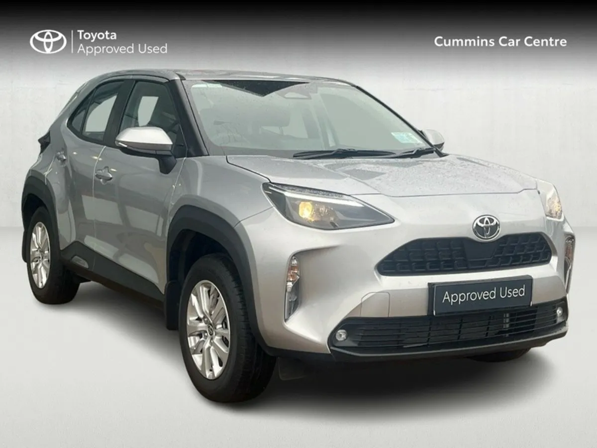 Toyota Yaris Cross YARIS CROSS LUNA - Image 1
