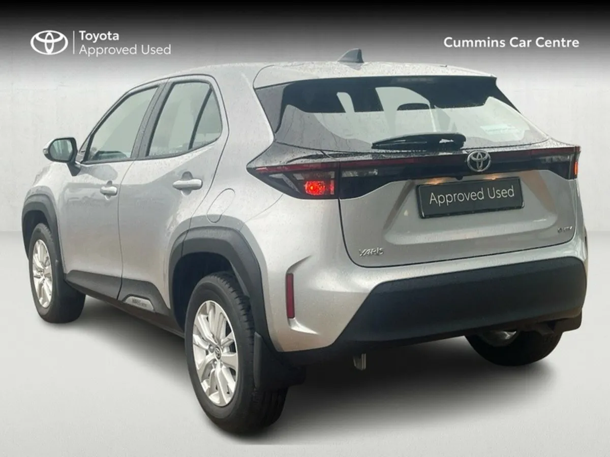 Toyota Yaris Cross YARIS CROSS LUNA - Image 2