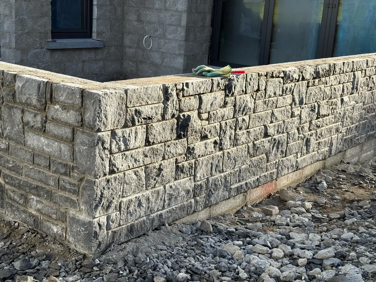 Stonemason available - Image 3