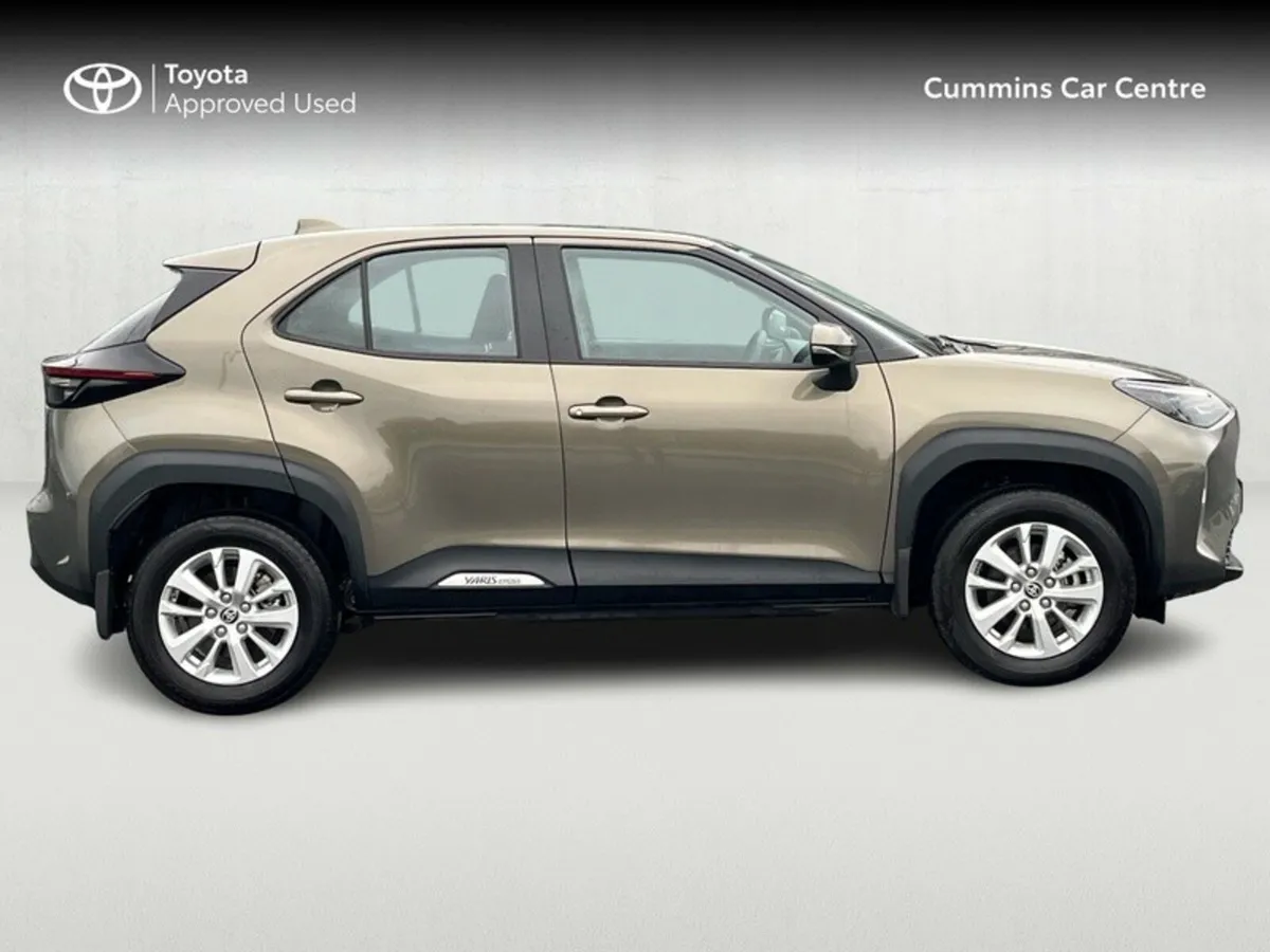 Toyota Yaris Cross YARIS CROSS LUNA - Image 3