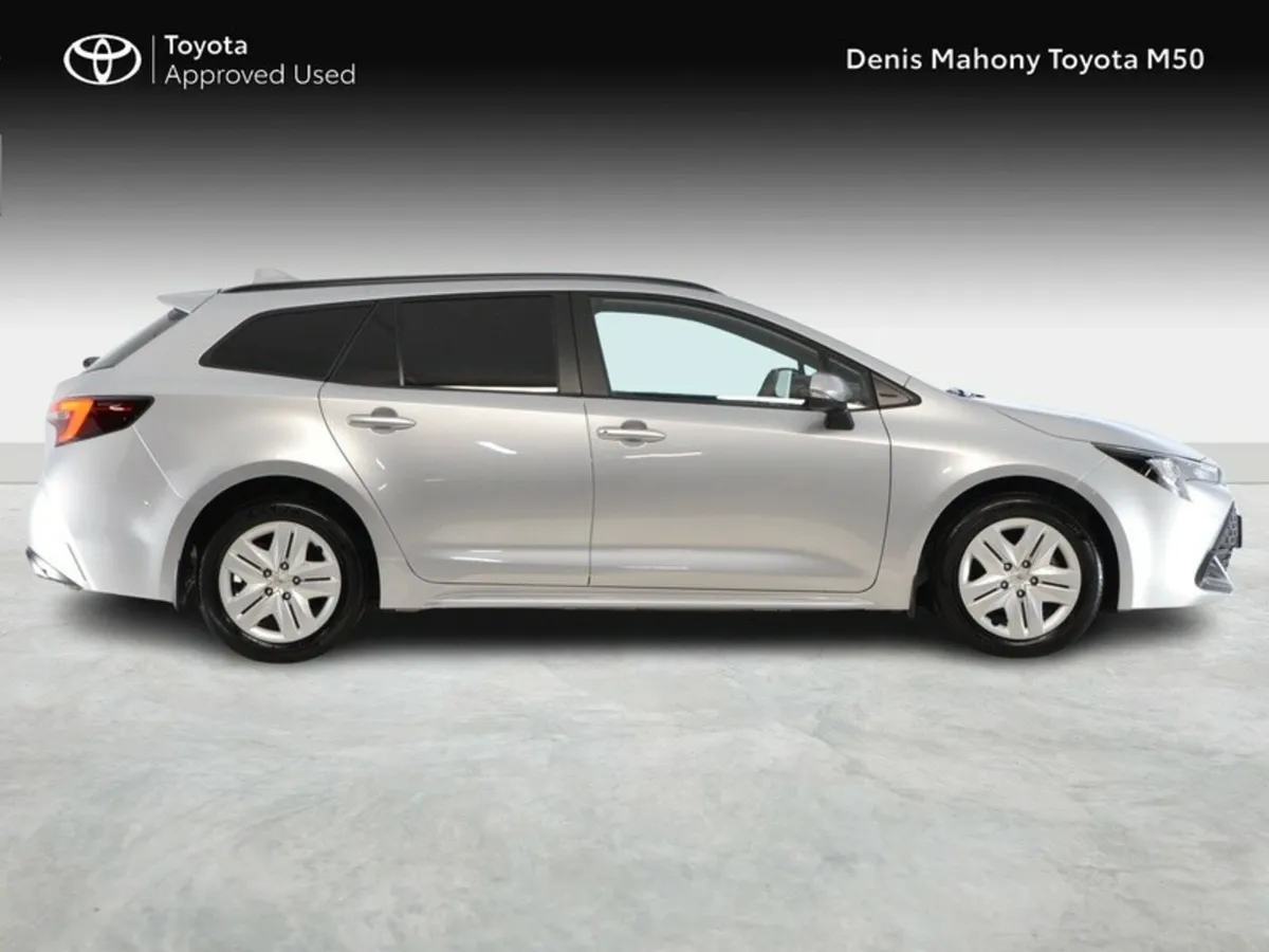 Toyota Corolla Hybrid Van (VAT INCLUDED) - Image 3
