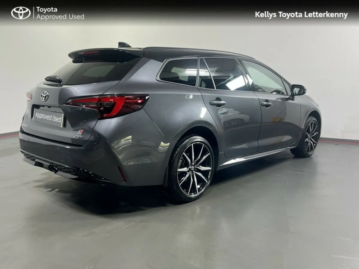 Toyota Corolla COROLLA HYBRID GR SPORT T/S *5th Ge - Image 2