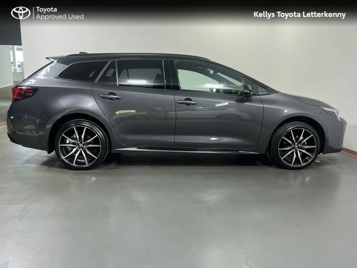 Toyota Corolla COROLLA HYBRID GR SPORT T/S *5th Ge - Image 3