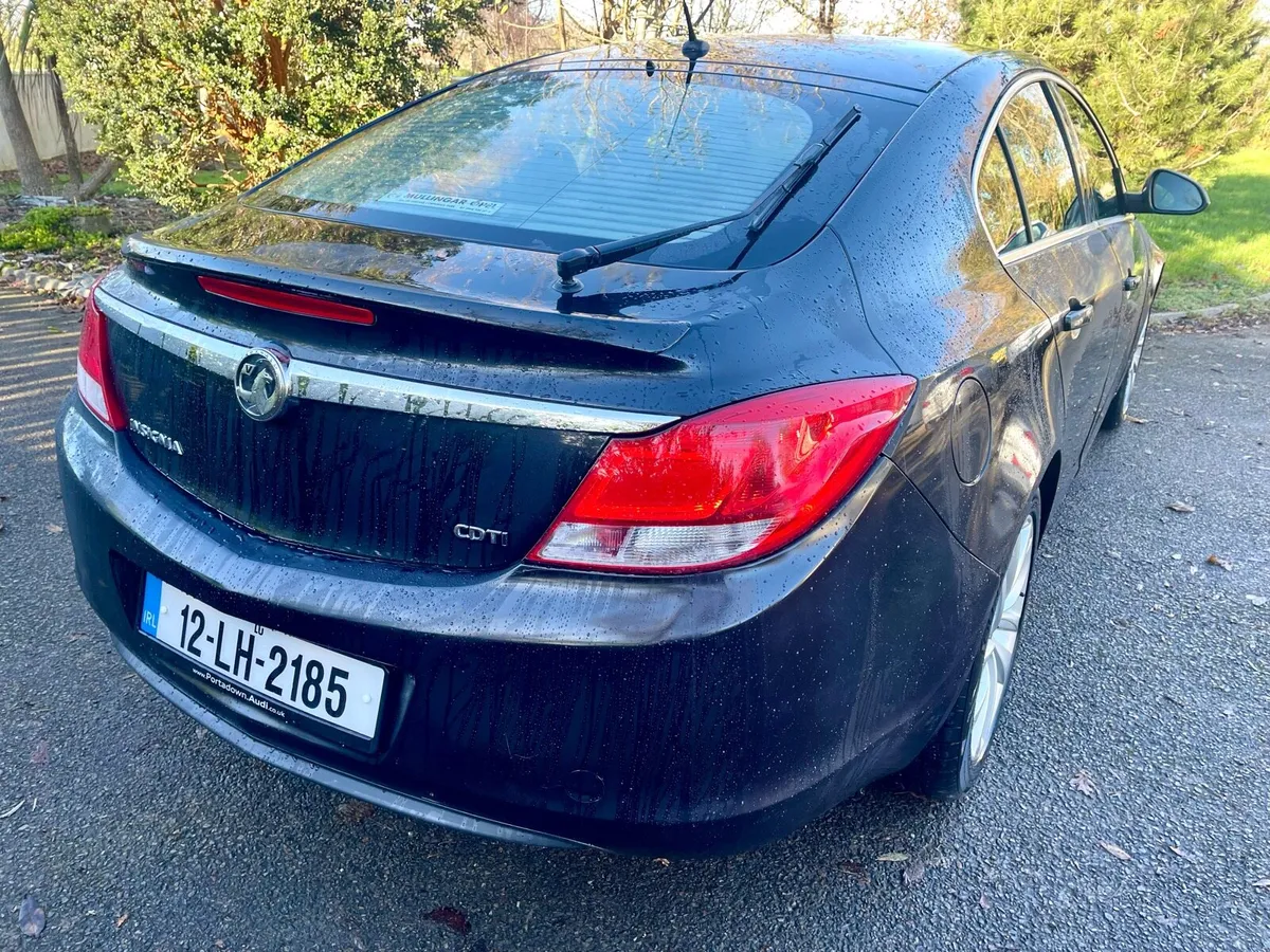 12 Insignia 2.0 Cdi SRi Model €1525  quick sale - Image 4
