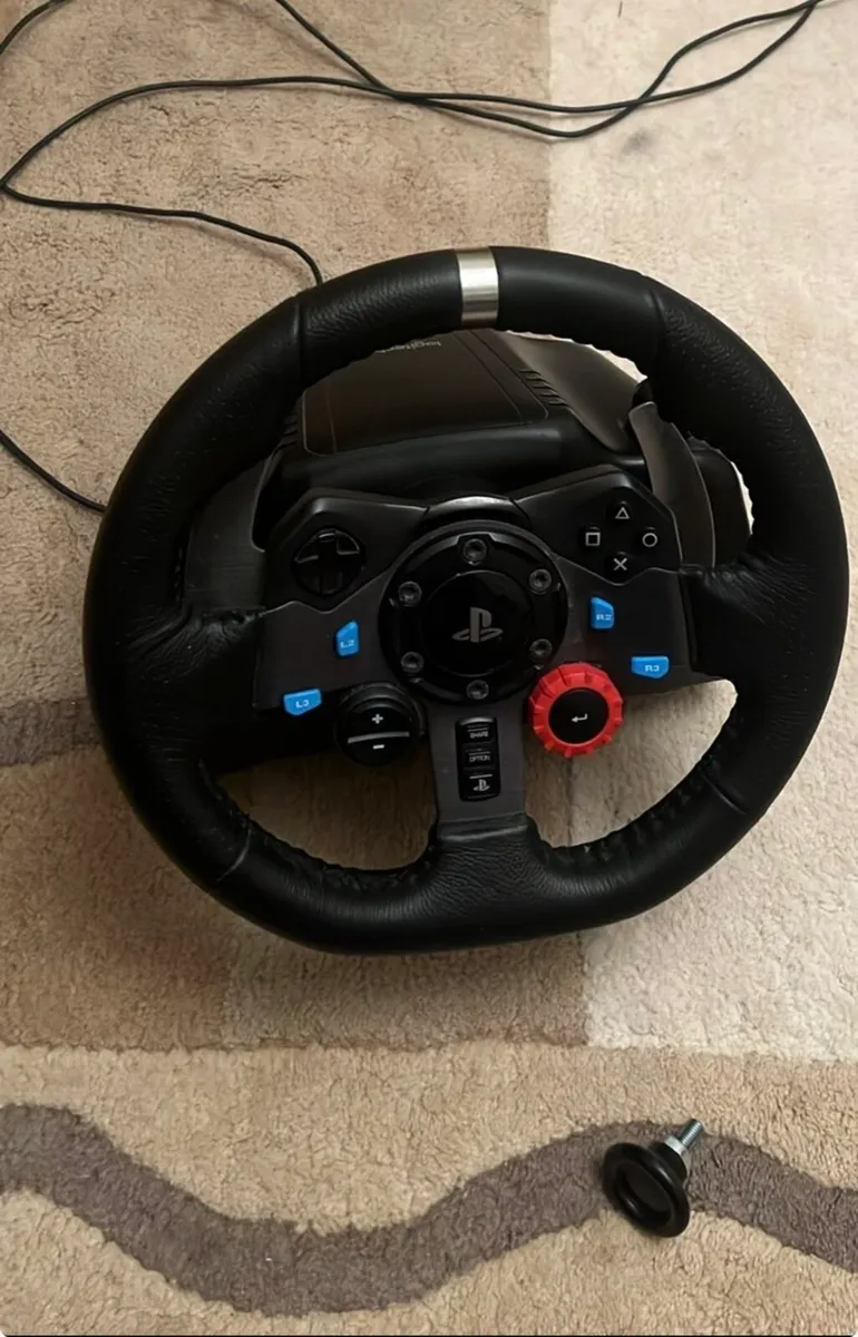 Logitech Wheel - Image 1
