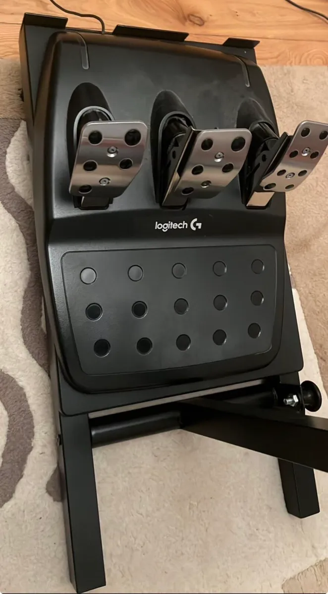 Logitech Wheel - Image 2