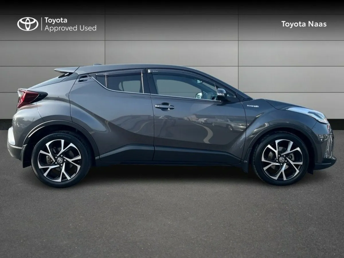 Toyota C-HR SPORT 1.8 HYBRID - Image 3