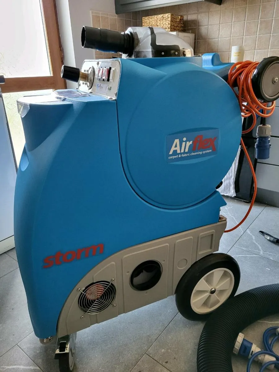 Carpet cleaning setup - Image 3