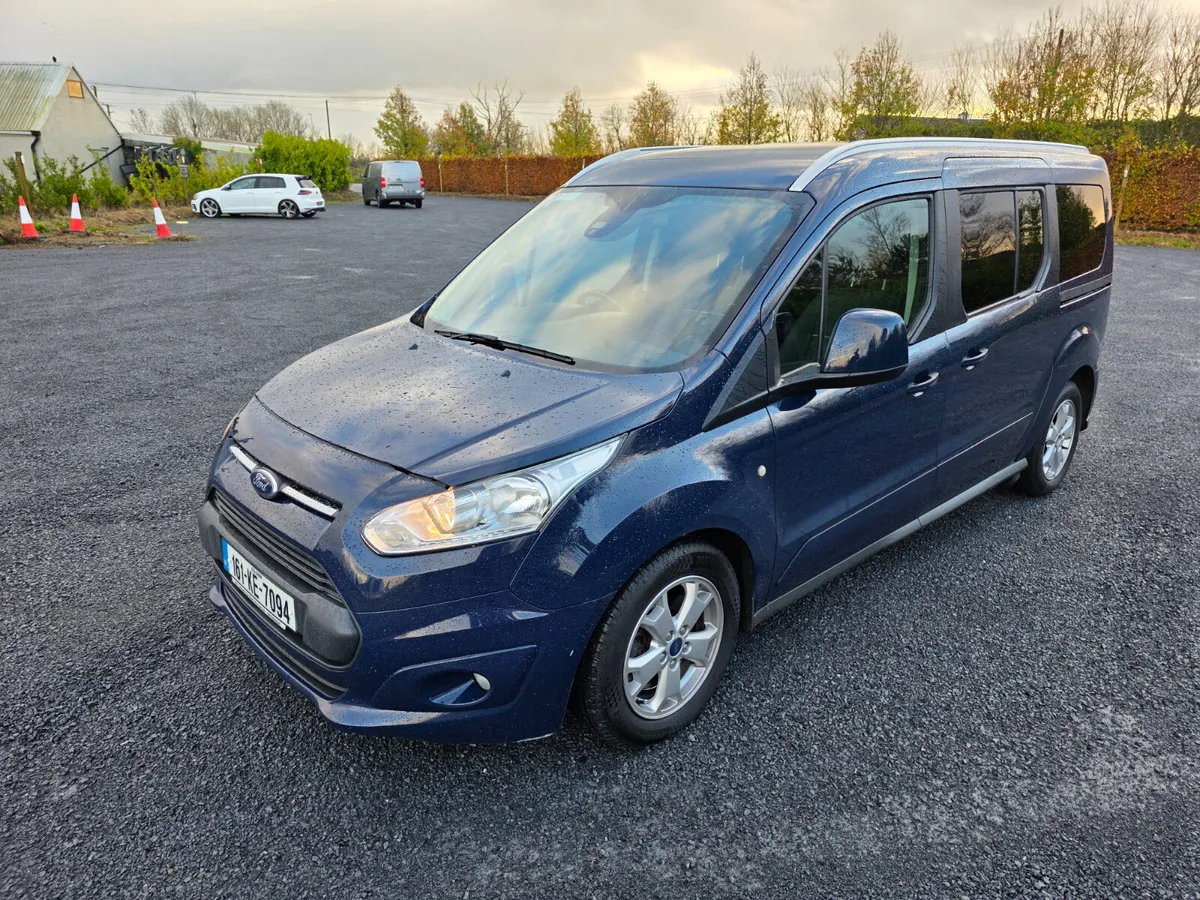 Ford Tourneo Connect treand 7 seater - Image 2