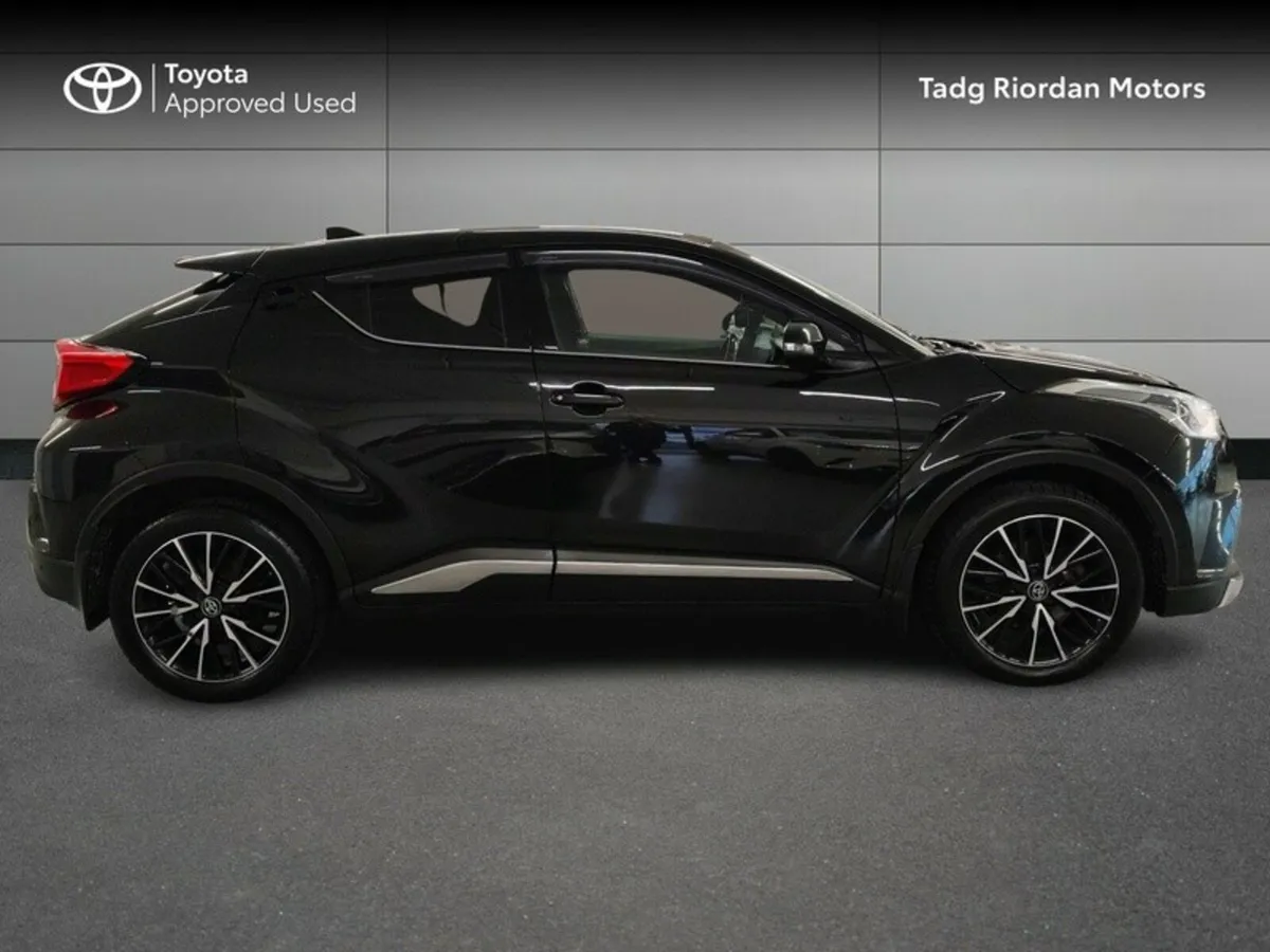 Toyota C-HR 1.2T SOL - Image 3