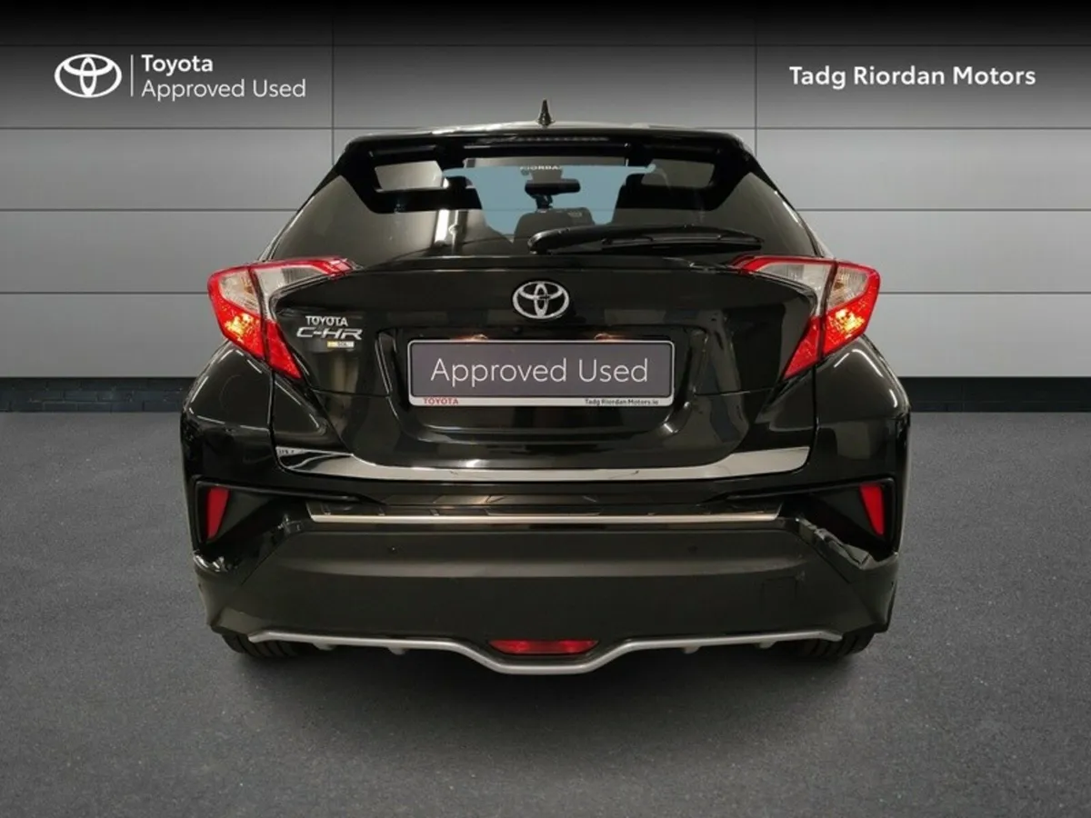 Toyota C-HR 1.2T SOL - Image 4