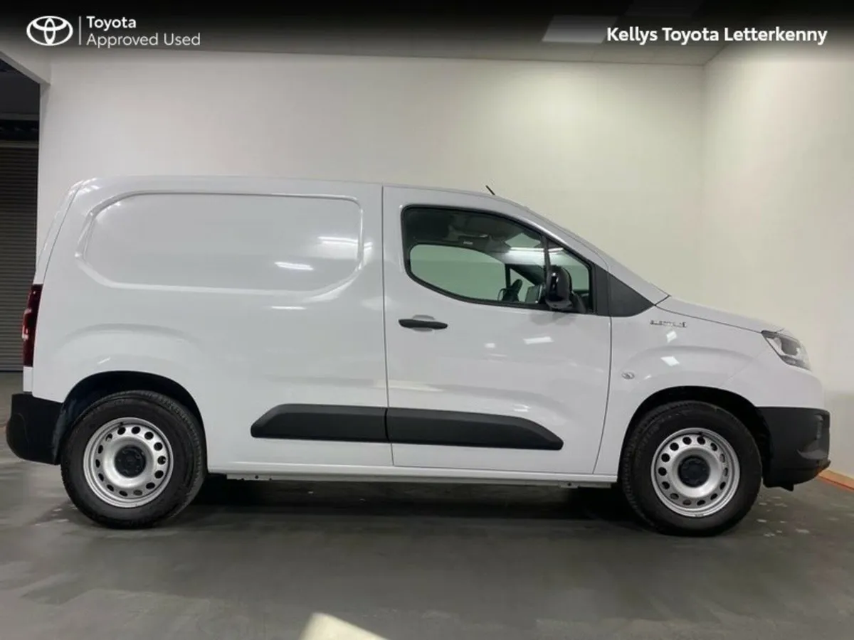 Toyota Proace City PROACE CITY EV GX SWB - ELECTRI - Image 3
