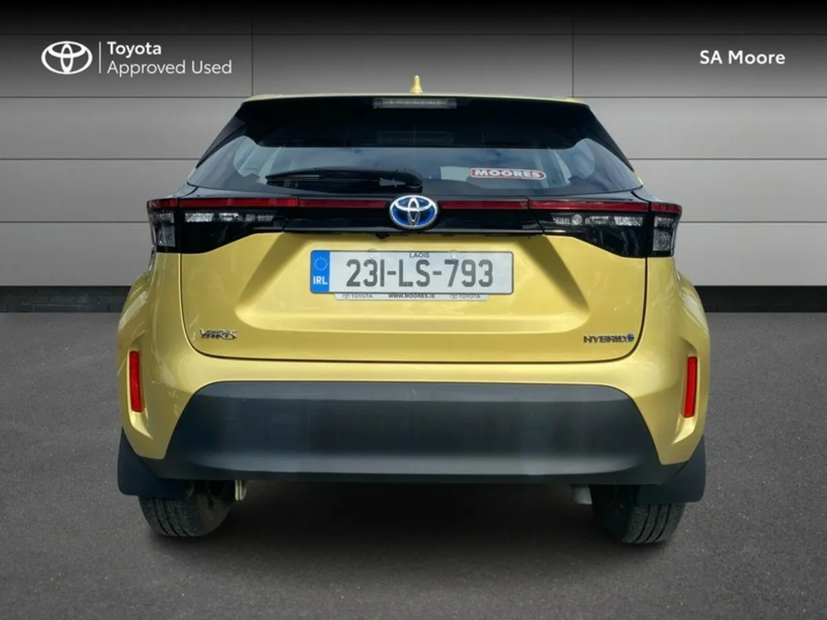 Toyota Yaris Cross CROSS LUNA - Image 4